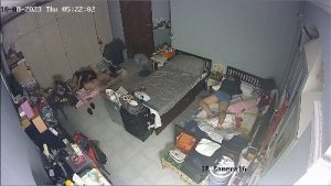 Lén chịch cô bồ đang ngủ