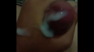 Nứng quá  anh bắn ra rồi này
