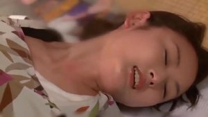 Gạ tình chịch cô hàng xóm