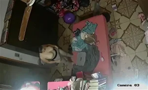 Hack cam phòng ngủ chị gái ngực to