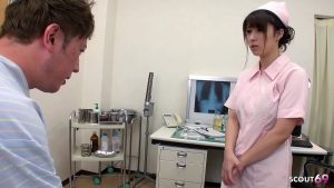 Gạ nện bướm cô y tá dâm dục